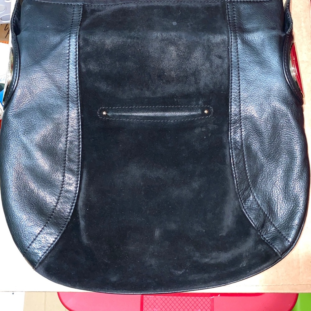 B. Makowski Black Giamma Shoulder Bag - Picture 8 of 10